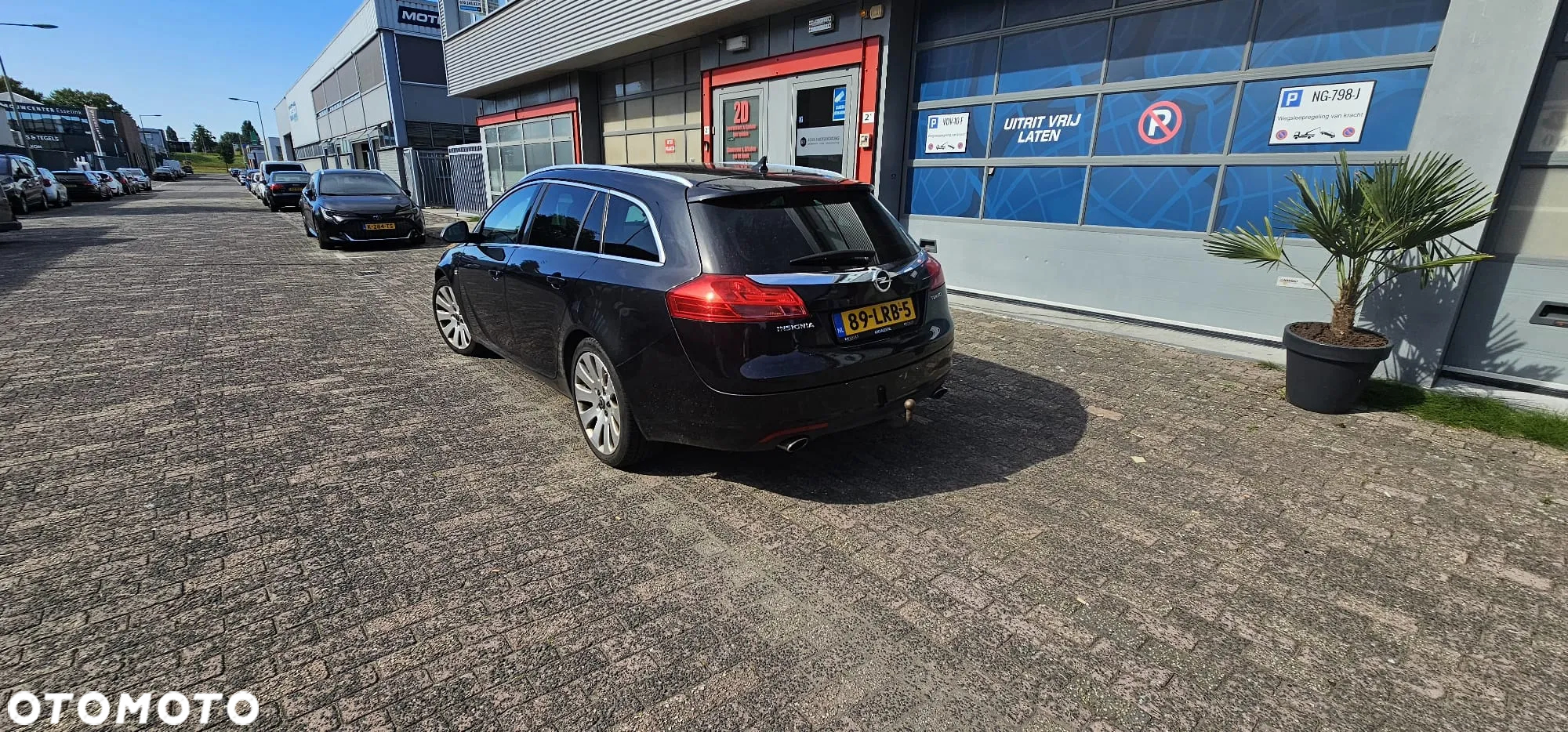 Opel Insignia 1.6 T Sport - 4