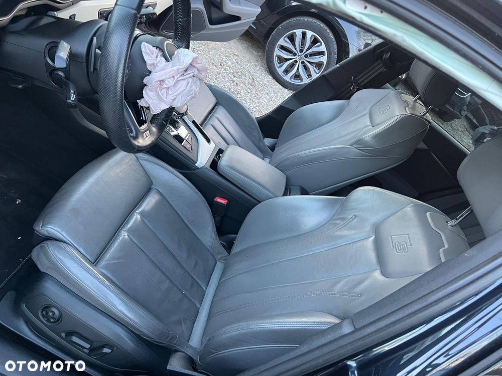 Audi A4 Allroad - 24