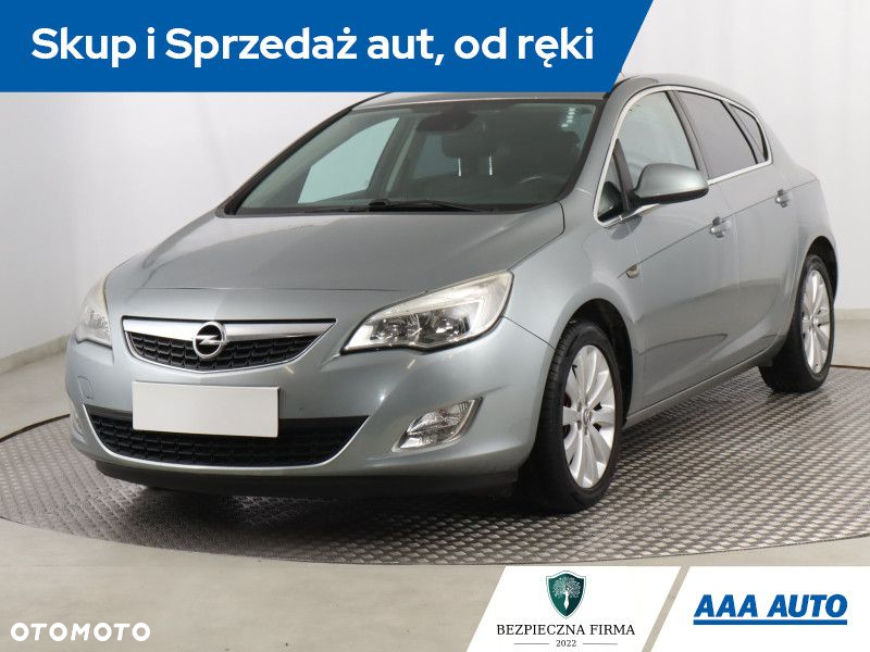 Opel Astra - 2