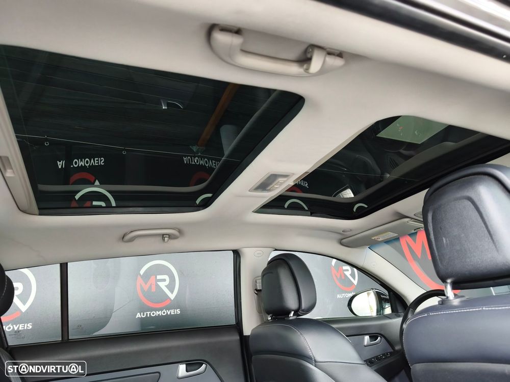 Kia Sportage 1.7 CRDi ISG LX - 39