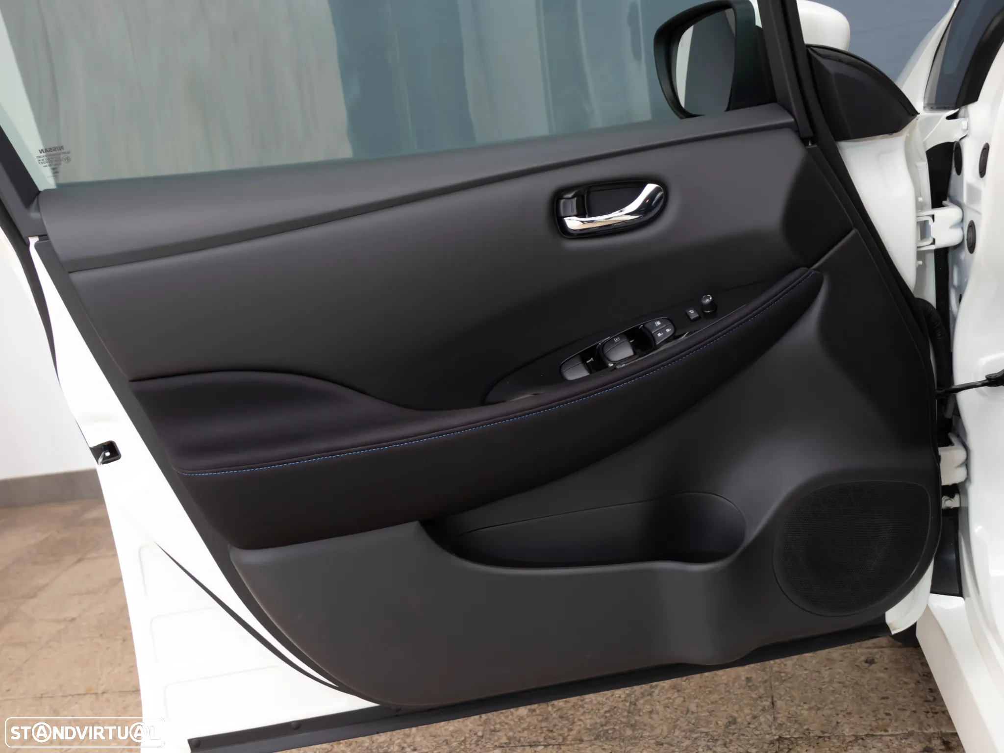 Nissan Leaf N-Connecta - 14