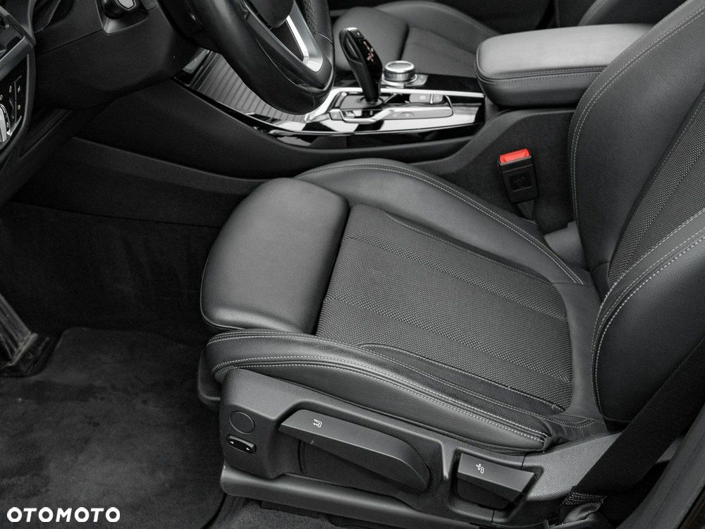 BMW X3 xDrive20i xLine - 15