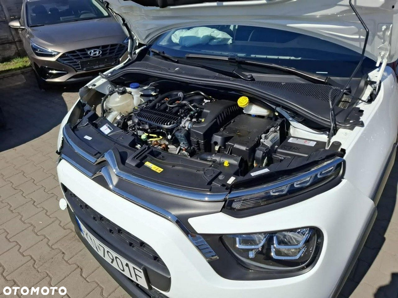 Citroën C3 1.2 PureTech Live - 10