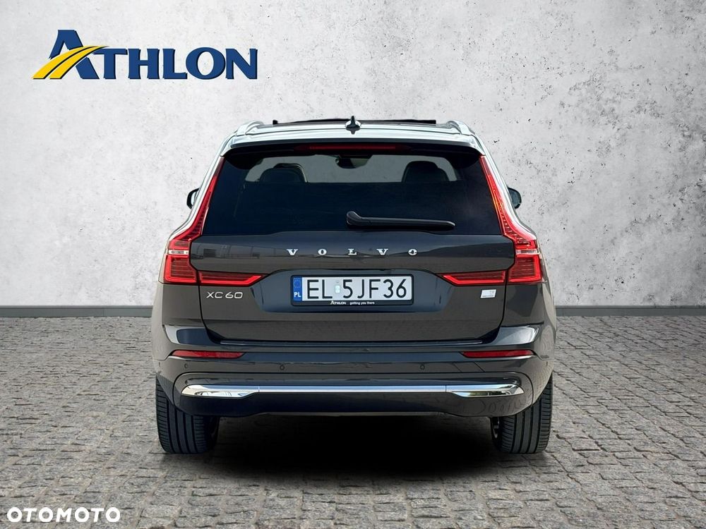 Volvo XC 60 T8 Plug-In Hybrid AWD Ultimate Bright - 4