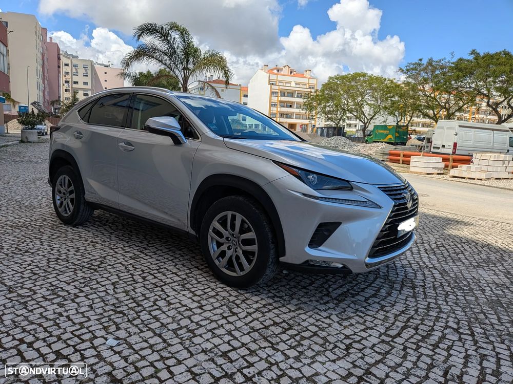 Lexus NX 300h Executive+ - 1