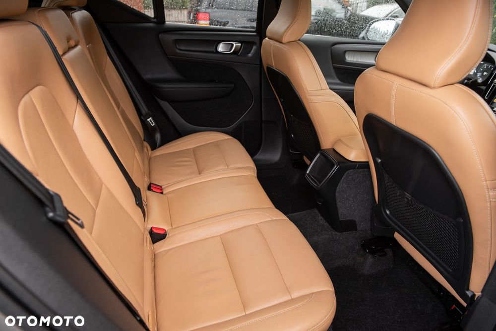 Volvo XC 40 T3 Inscription - 31