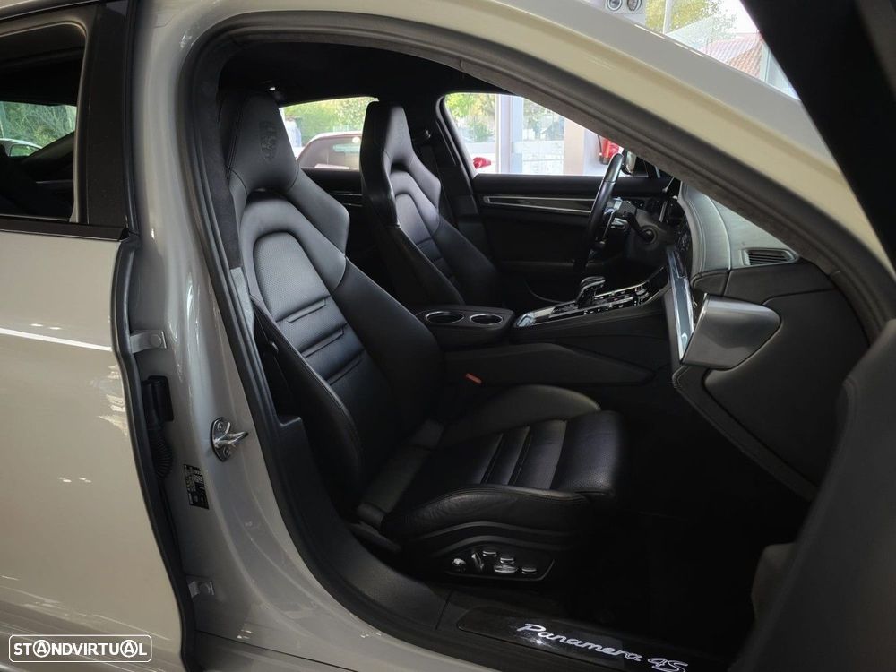Porsche Panamera 4S Diesel - 51