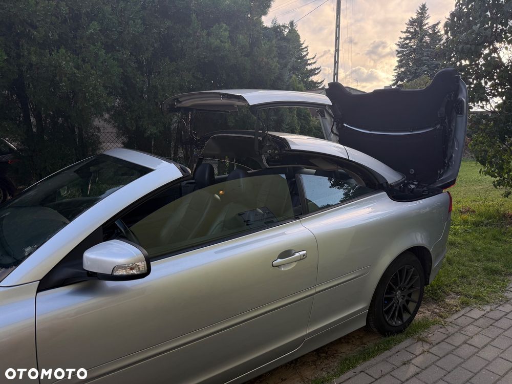 Volvo C70 2.0D Kinetic - 8
