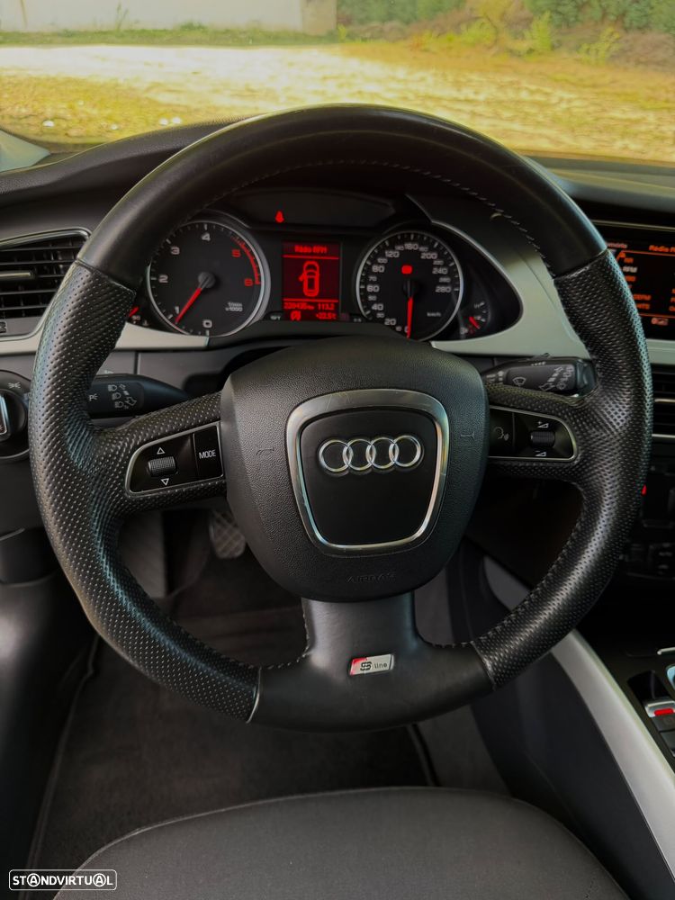 Audi A4 Avant 2.0 TDi Business Line Sport - 11