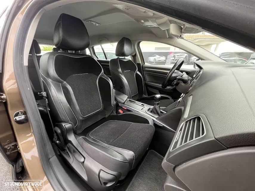 Renault Mégane Sport Tourer 1.6 dCi Limited - 34