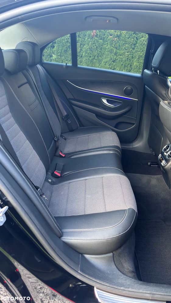 Mercedes-Benz Klasa E 350 BlueTEC 9G-TRONIC - 34