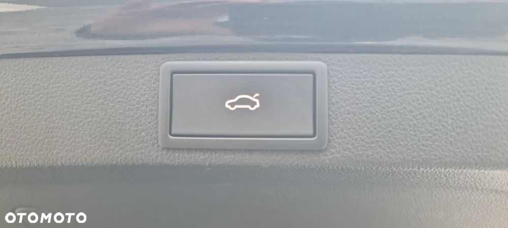 Skoda Octavia 2.0 TDI DSG Style - 10