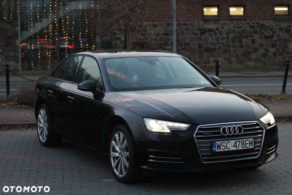 Audi A4 Limousine - 19