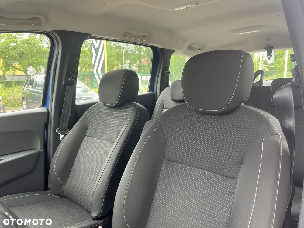 Dacia Lodgy 1.5 Blue dCi SL Look S&S EU6d - 11