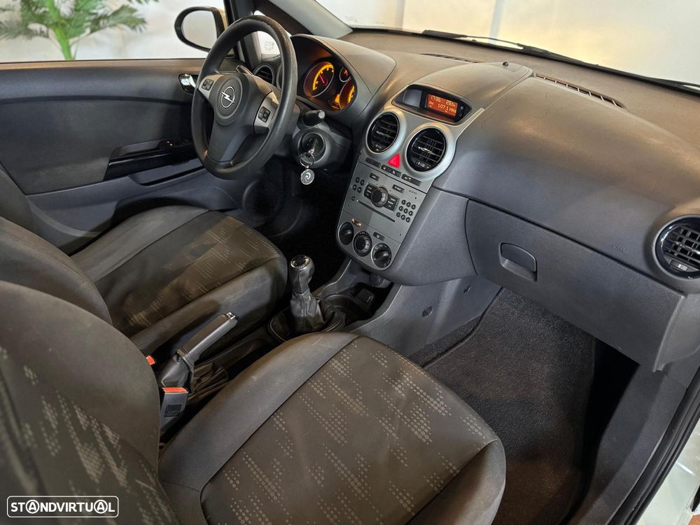 Opel Corsa 1.3 CDTI City - 20