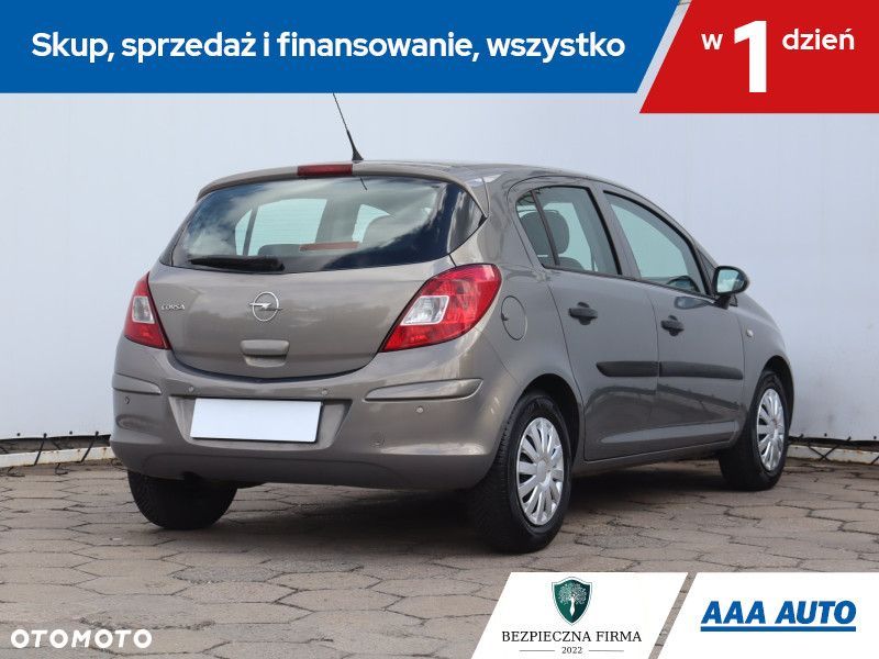 Opel Corsa - 7
