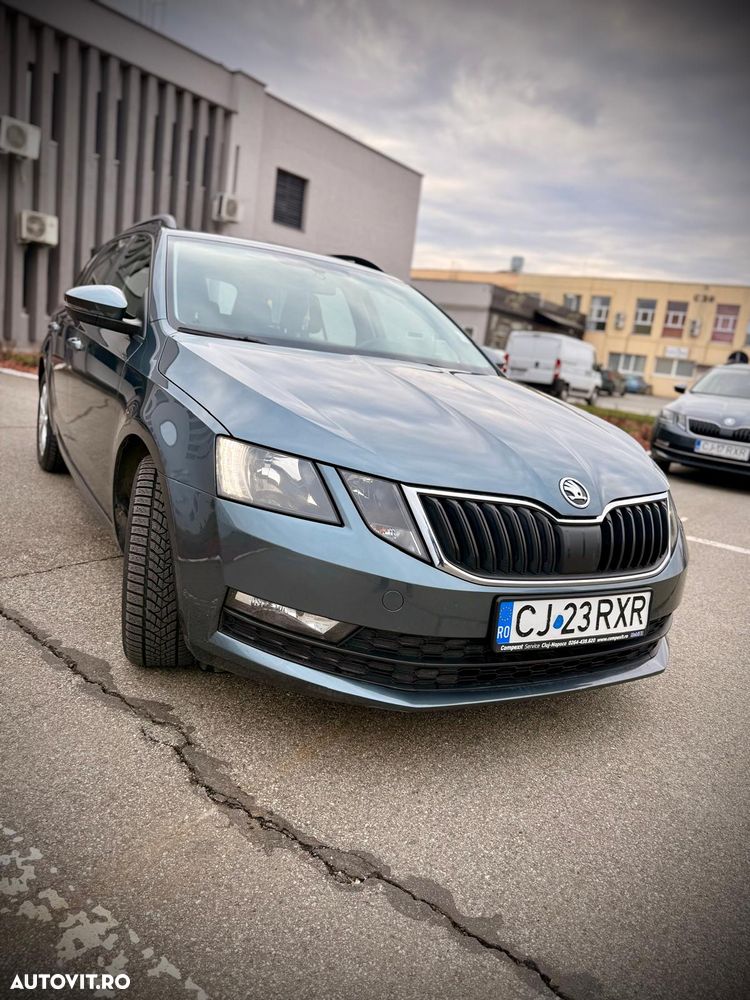 Skoda Octavia - 1