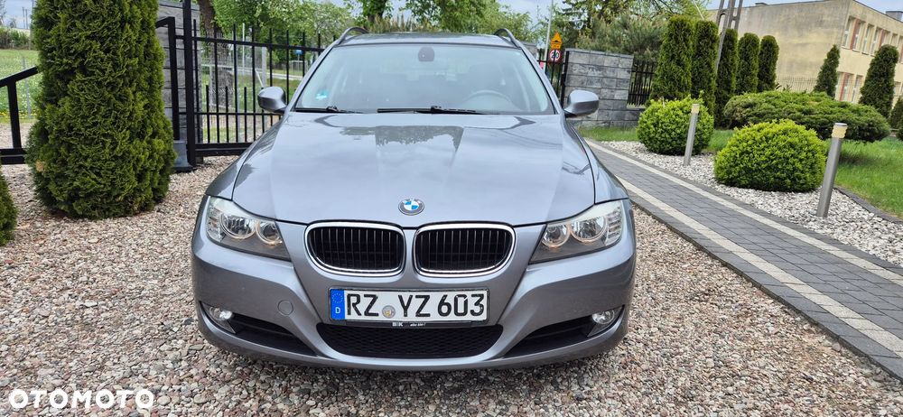 BMW Seria 3 320i Edition Lifestyle - 33