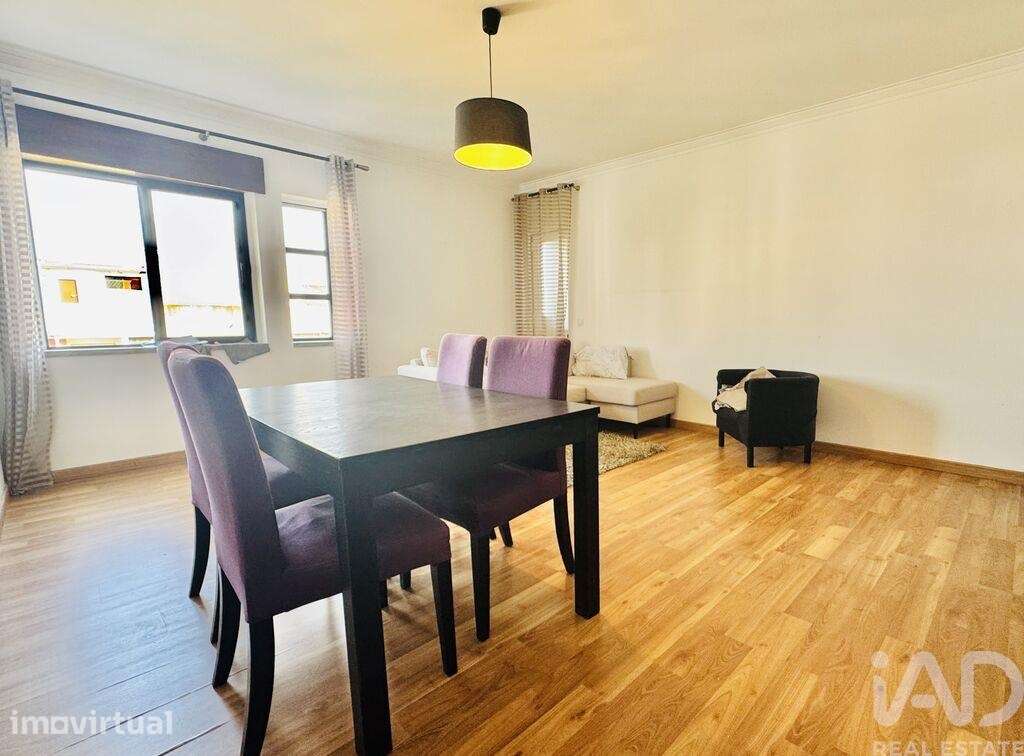 Apartamento T3 em Almada, Cova da Piedade, Pragal e Cacilhas de 101 m2 - Grande imagem: 2/13