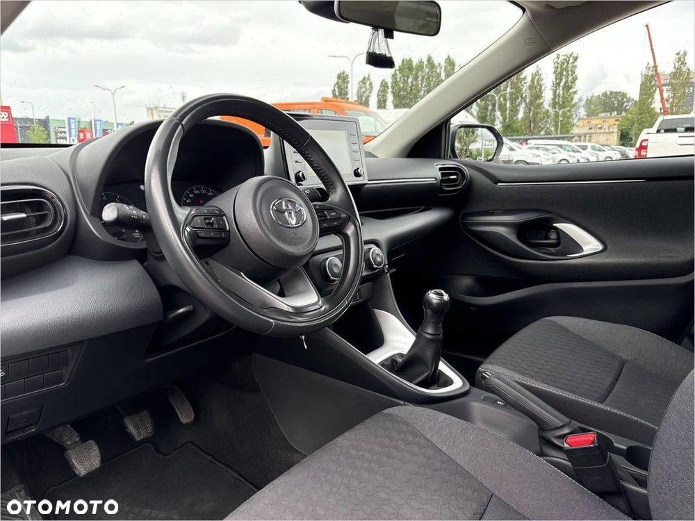Toyota Yaris 1.0 Comfort - 10