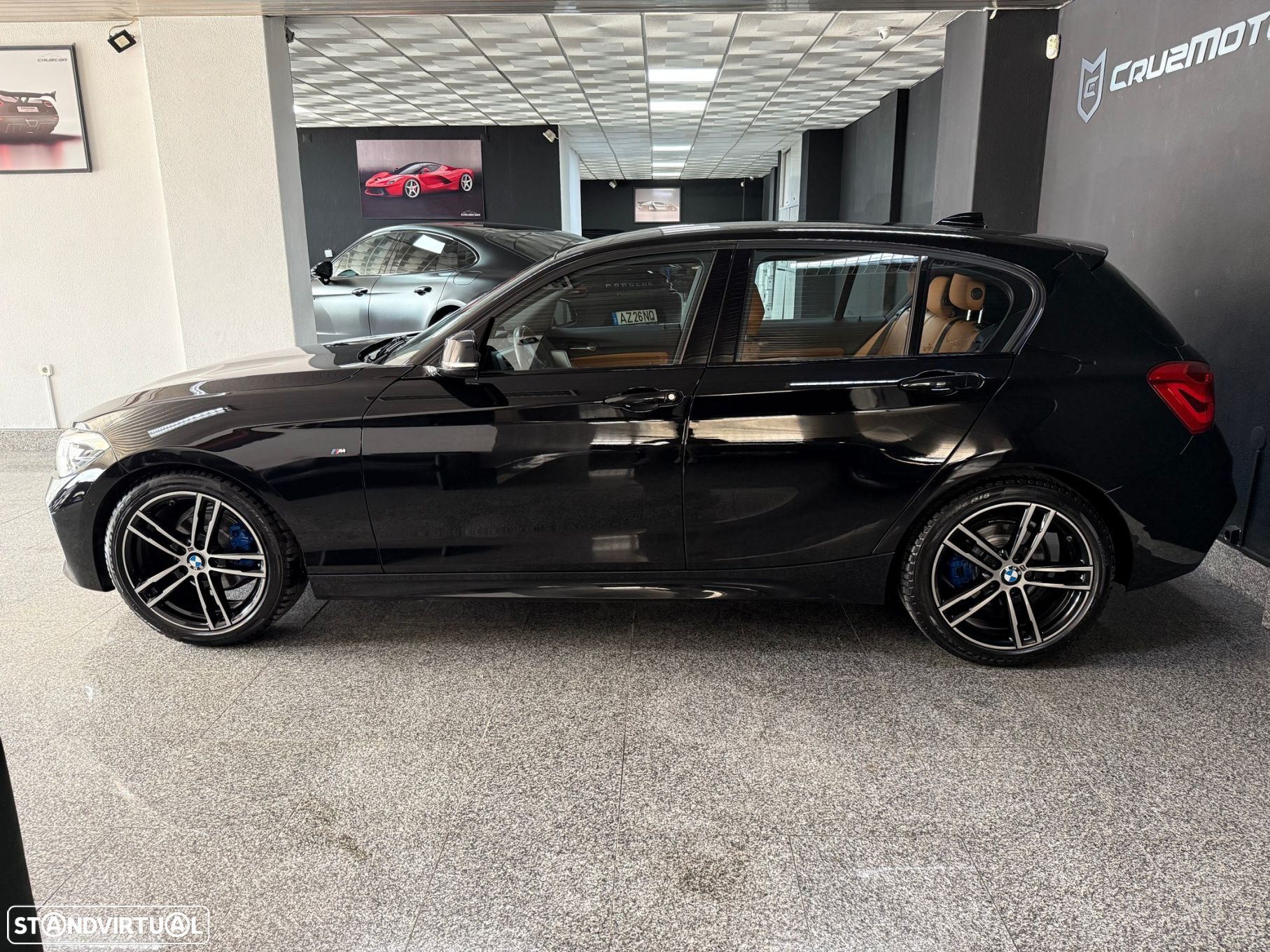 BMW 118 i Pack M Auto - 3