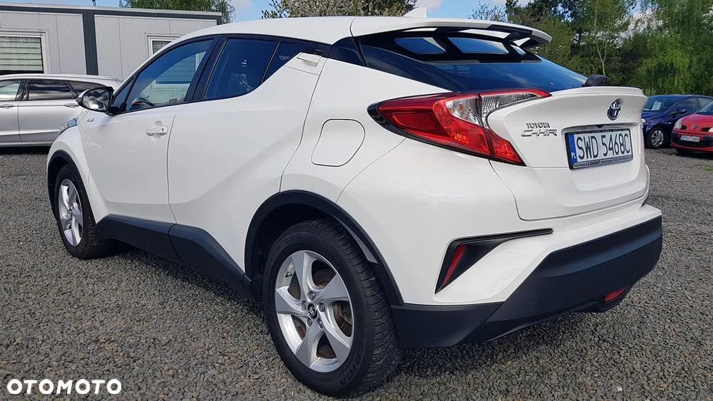 Toyota C-HR - 5