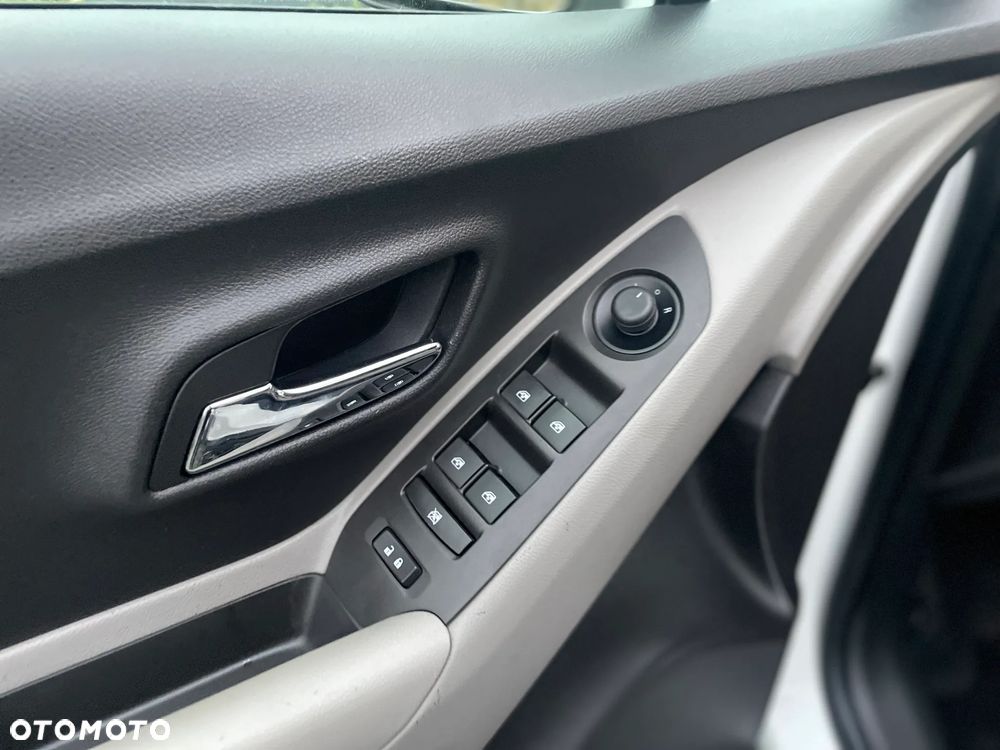 Chevrolet Trax 1.7TD AWD LT+ - 15