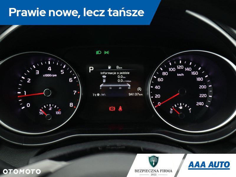 Kia Ceed - 13