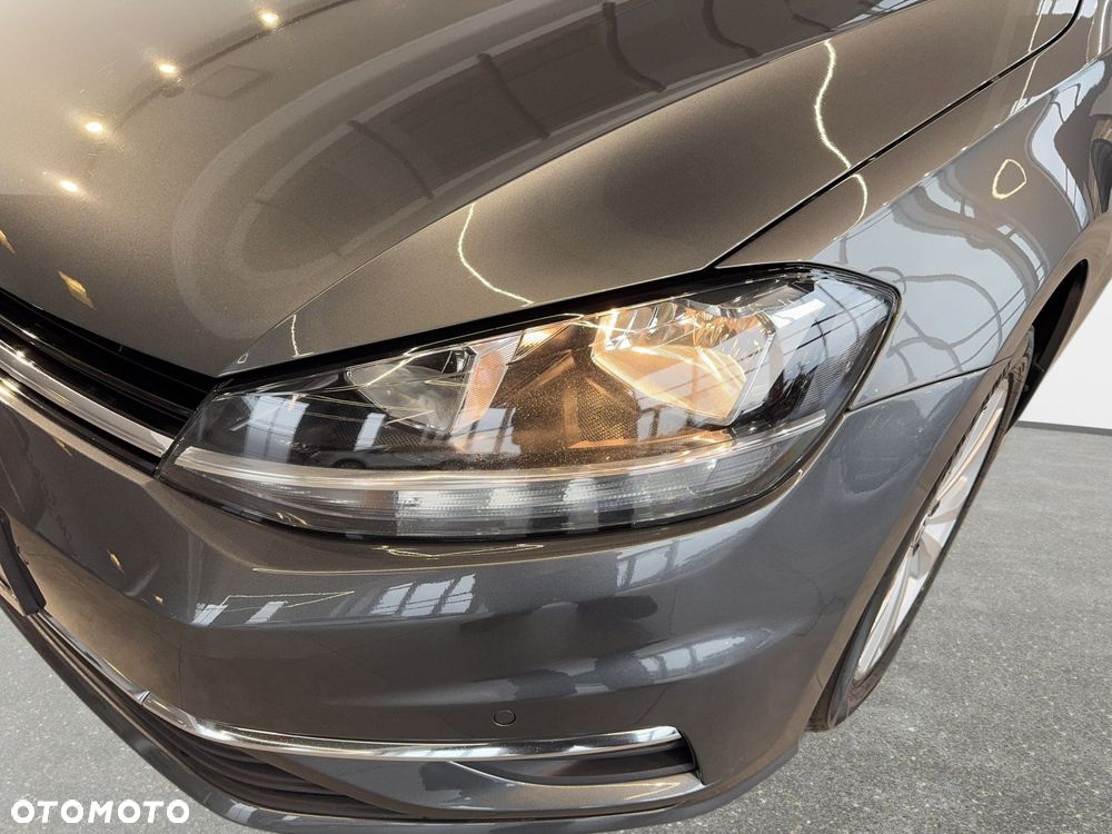 Volkswagen Golf Variant - 10