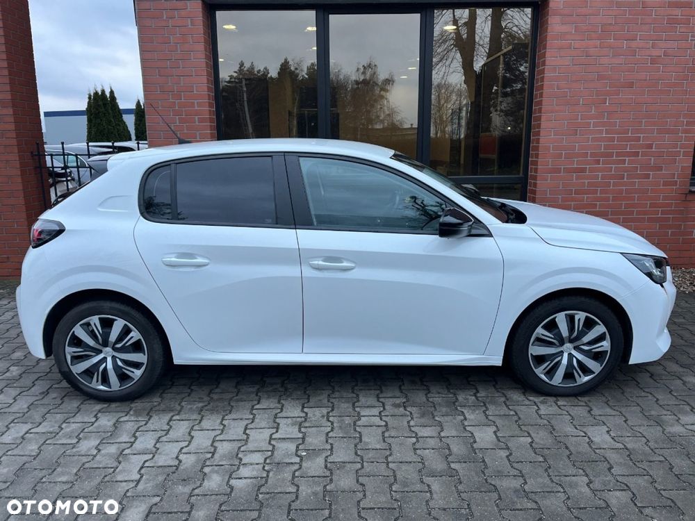 Peugeot 208 1.5 BlueHDi Signature S&S - 24