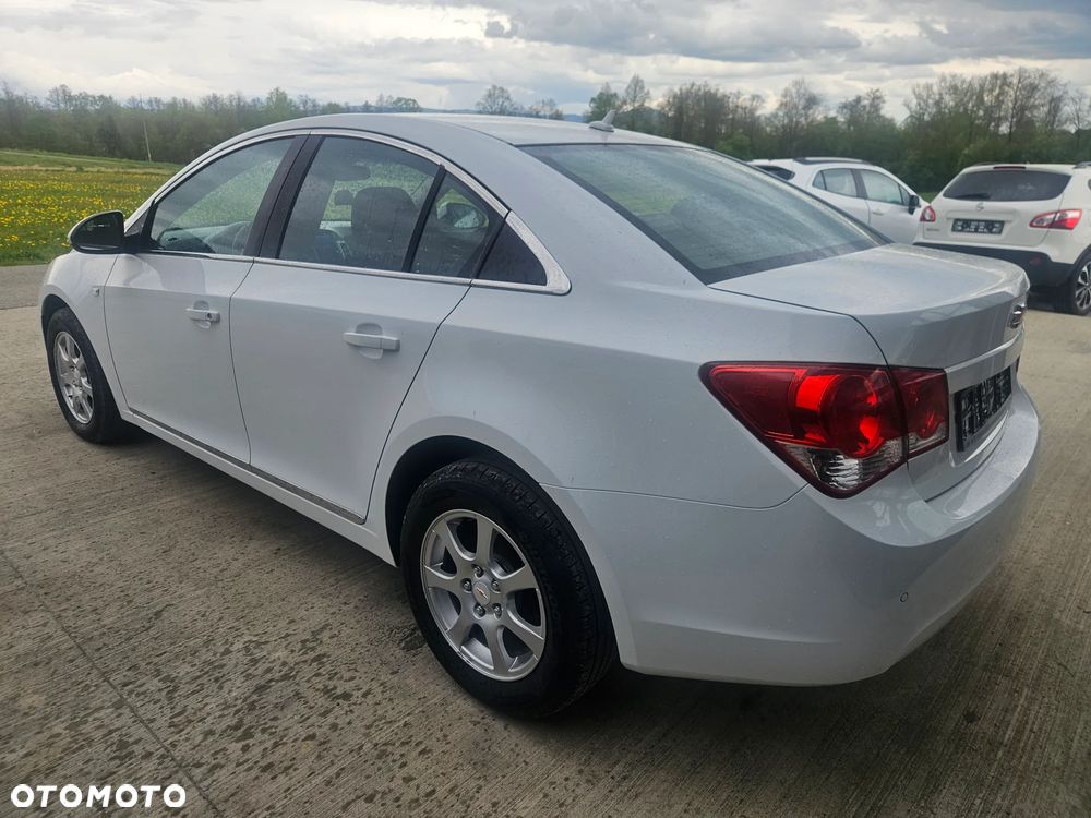 Chevrolet Cruze 2.0 Automatik LTZ - 4
