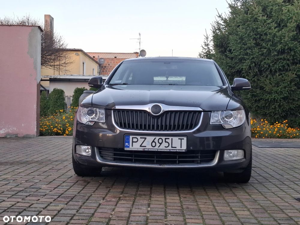 Skoda Superb 1.8 TSI 4x4 Platinum - 3