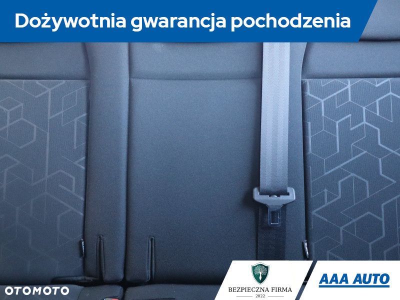 Peugeot 2008 - 12