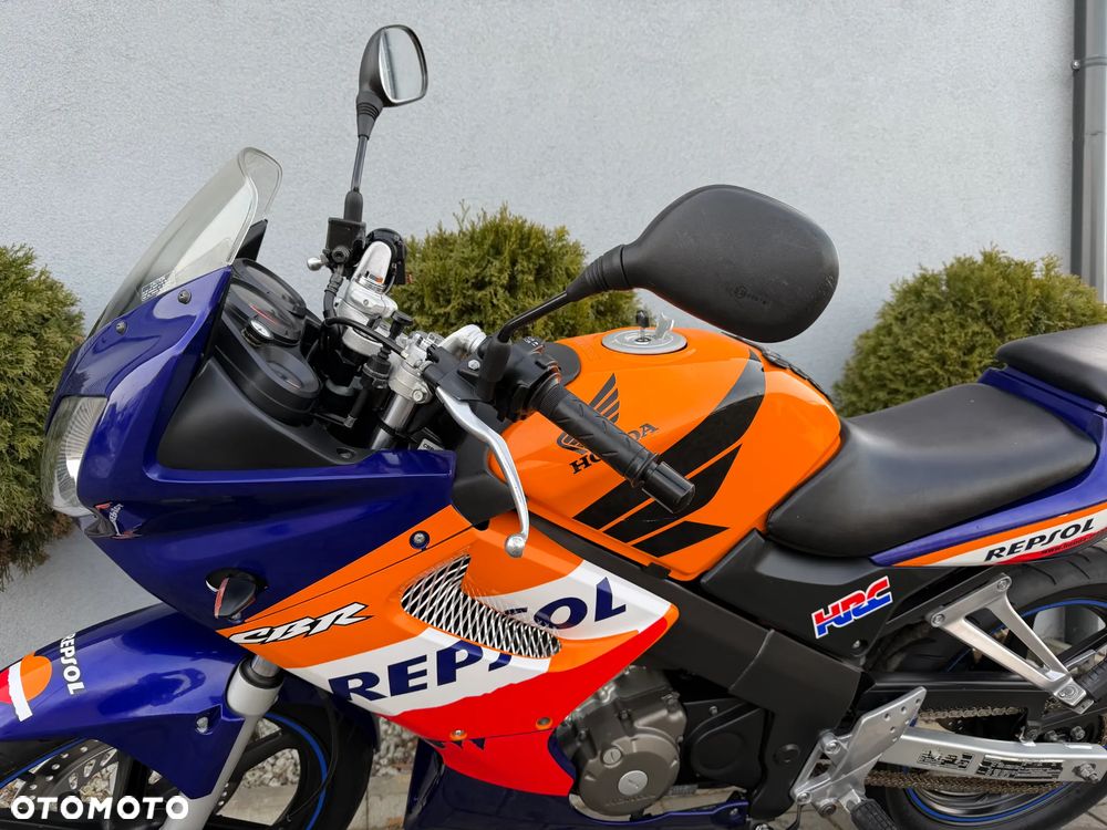 Honda CBR - 25