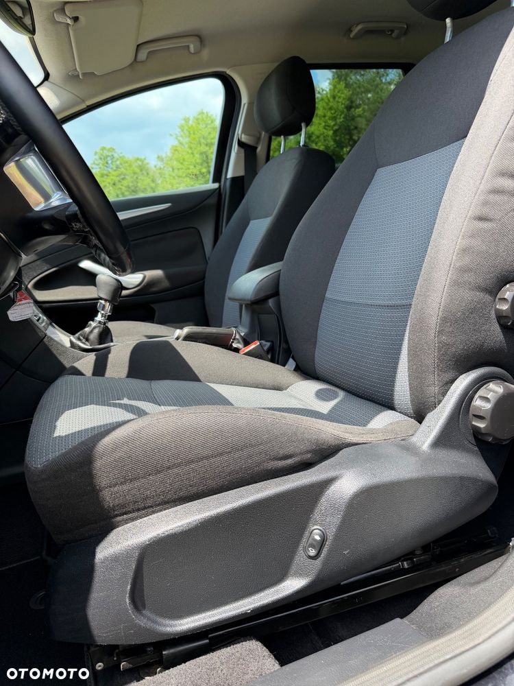 Ford Mondeo 2.0 TDCi Black Magic - 26