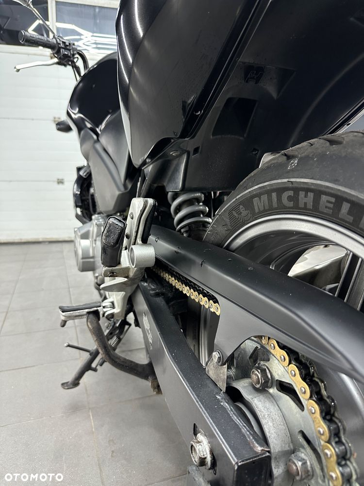 Honda CBF - 7