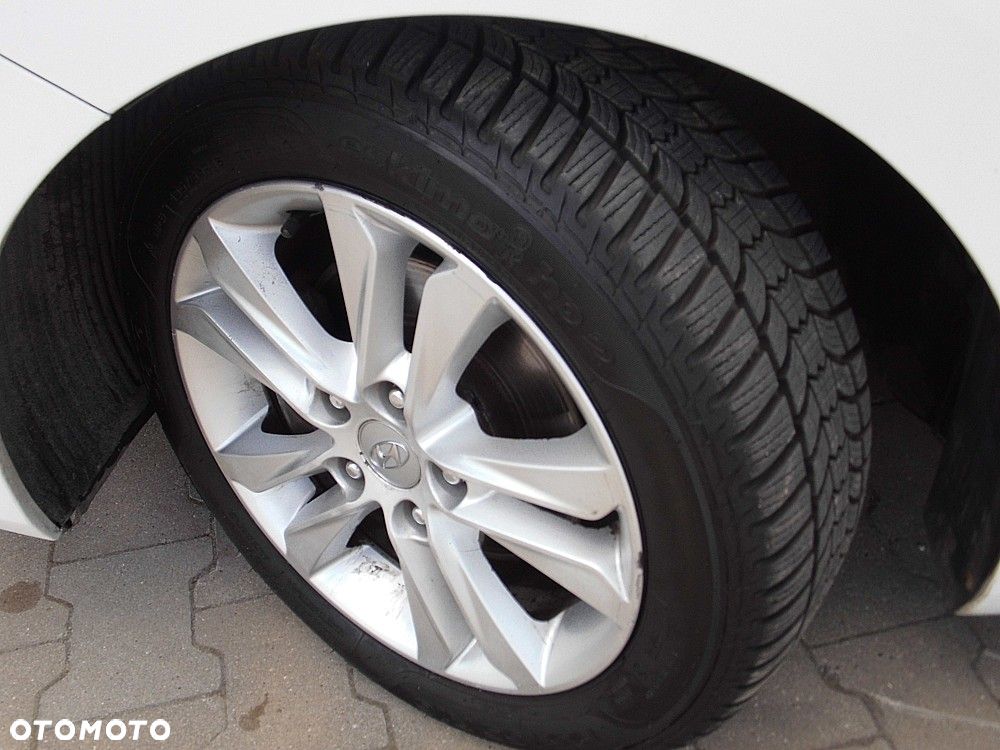Hyundai i30 1.6 CRDi Fifa World Cup Edition - 26