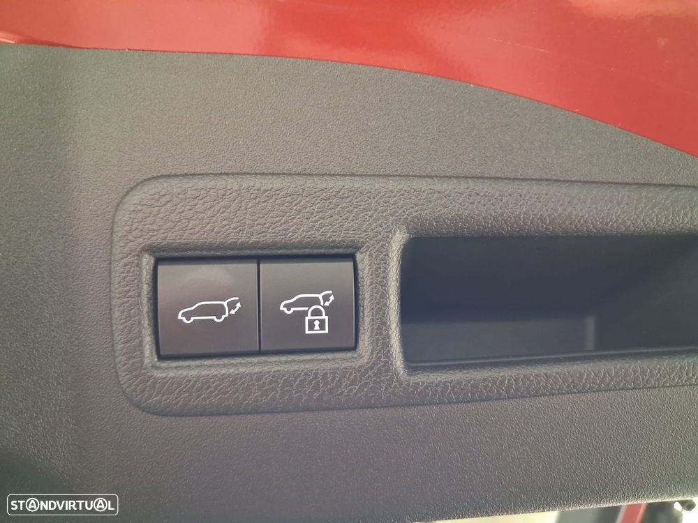 Toyota bZ4X 71,4 kWh Premium - 37