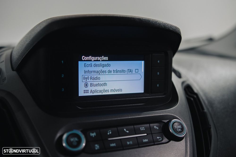 Ford Transit Courier - 16