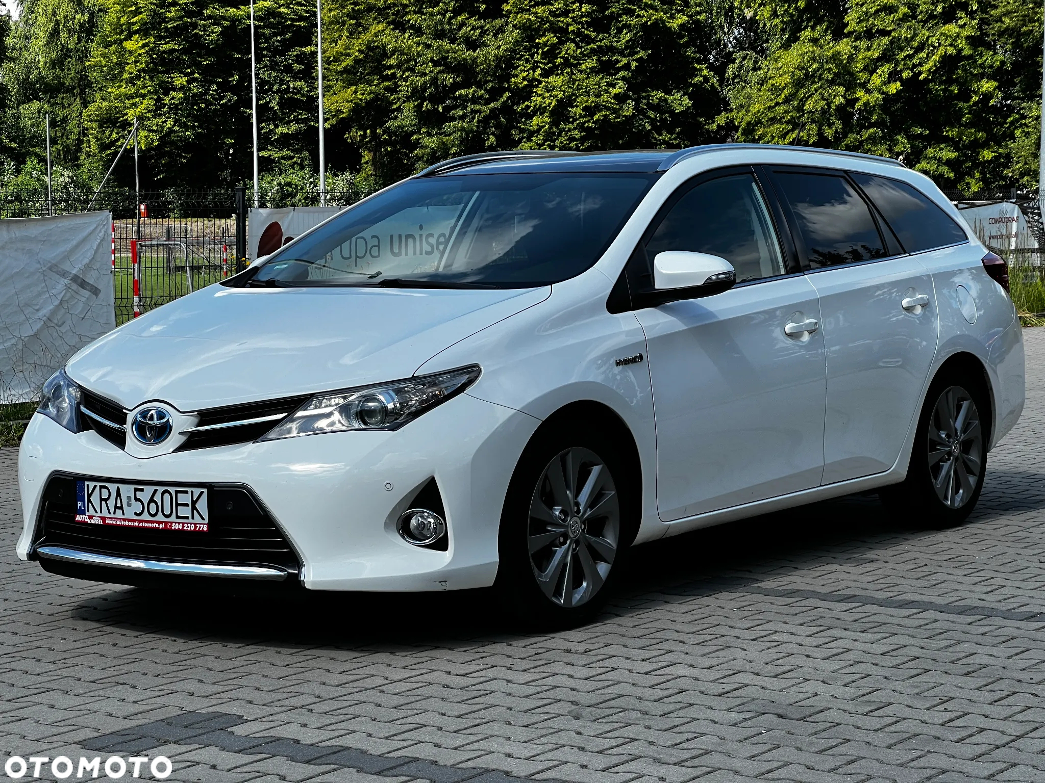 Toyota Auris 1.8 Hybrid Life - 2