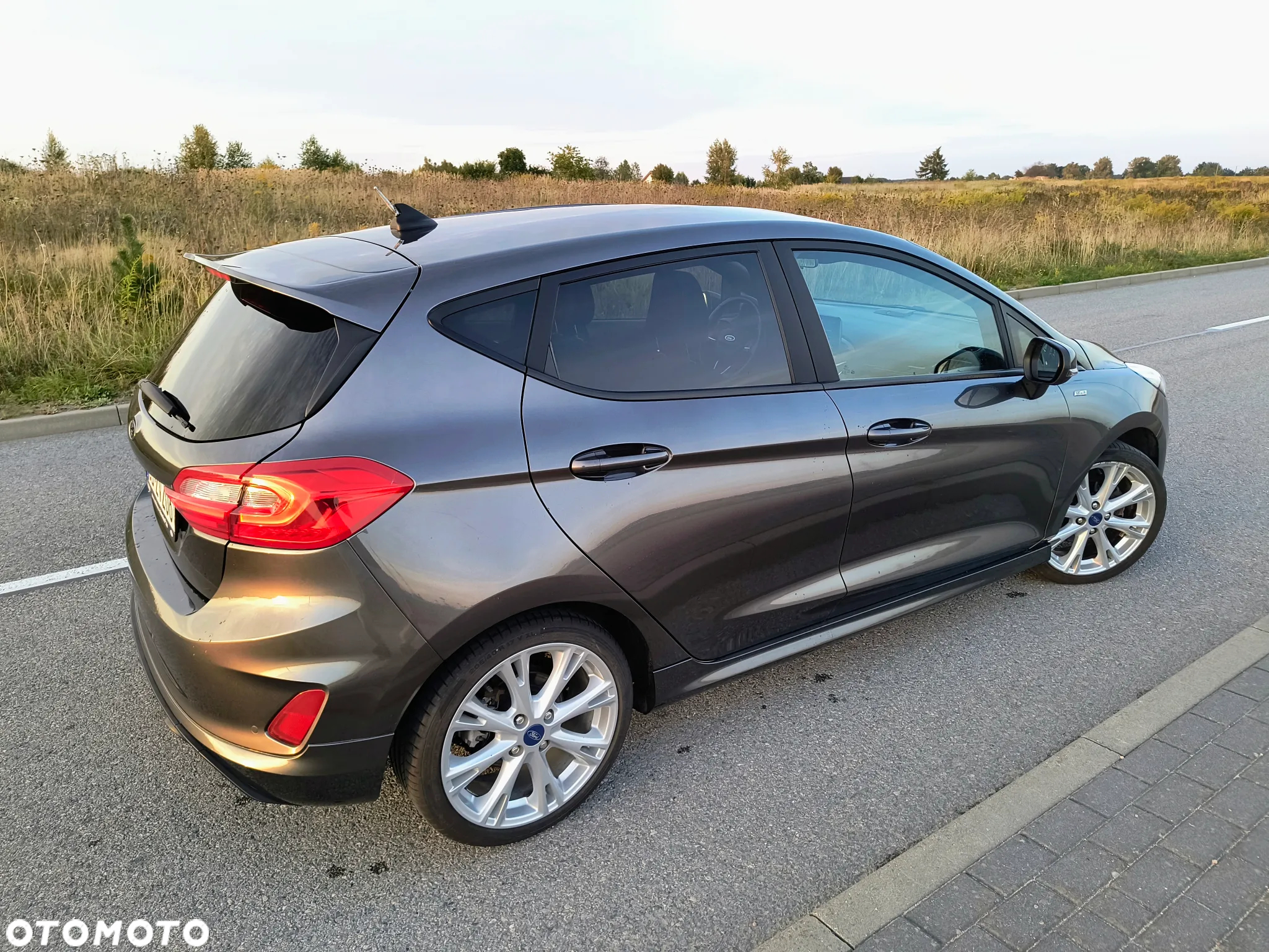 Ford Fiesta 1.0 EcoBoost S&S ST-LINE - 6