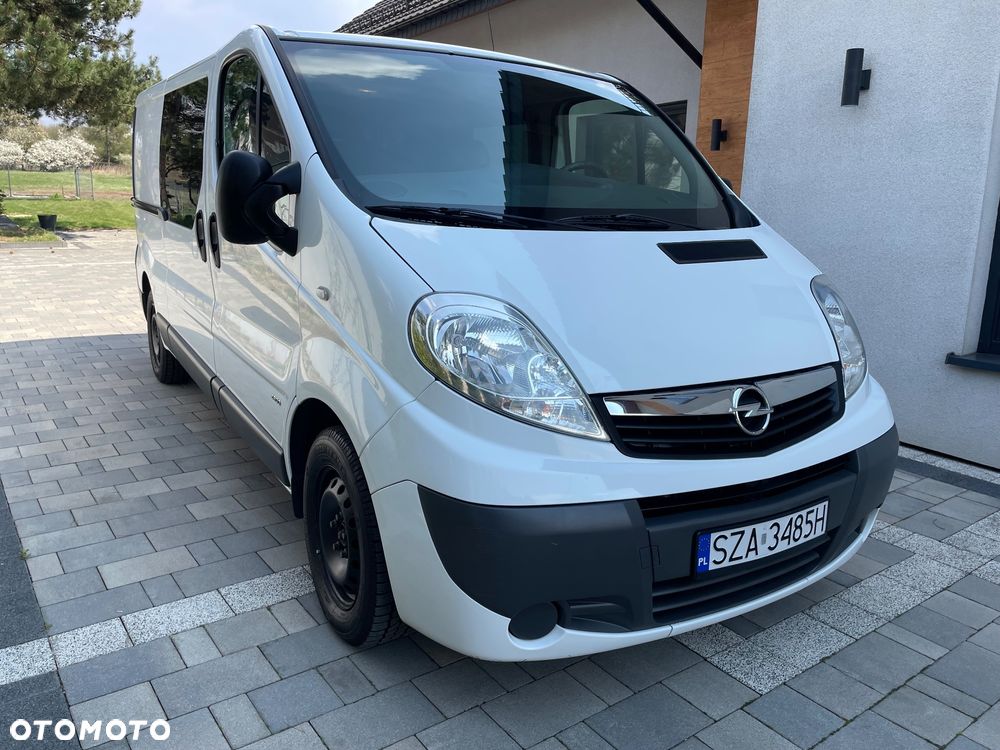 Opel Vivaro - 8