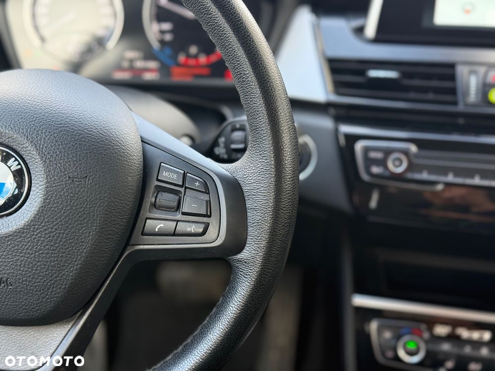 BMW Seria 2 216d GT - 29