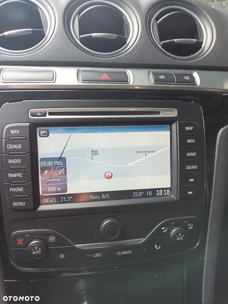 Ford S-Max - 14