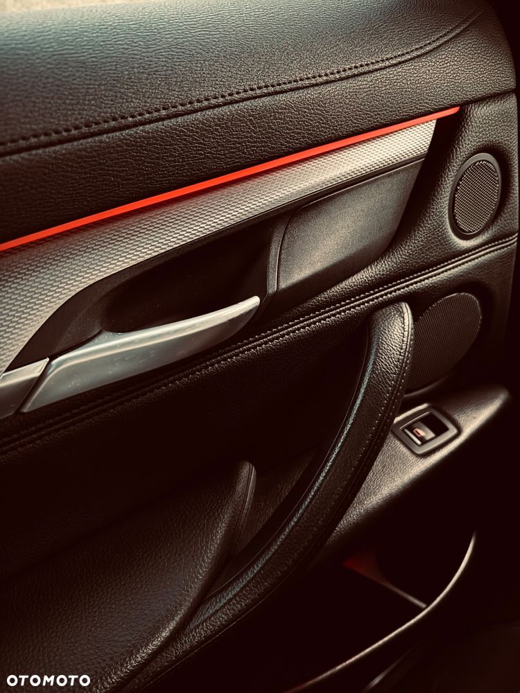 BMW X6 - 25