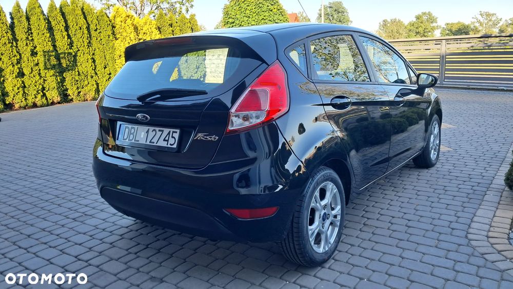 Ford Fiesta 1.25 Champions Edition - 3