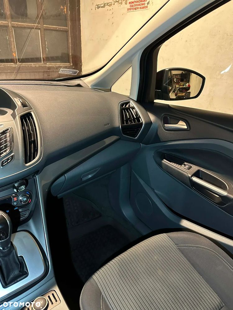 Ford C-MAX 2.0 TDCi Titanium - 5