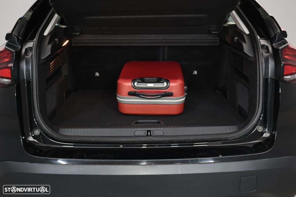 Citroën C4 1.2 PureTech Plus - 27