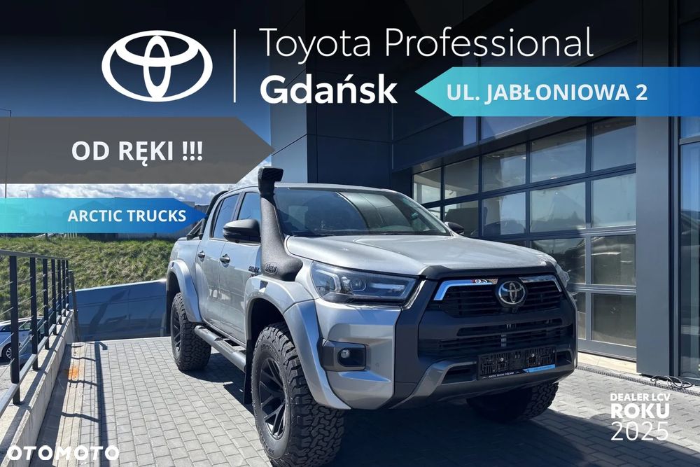 Toyota Hilux 2.8 D-4D Double Cab Invincible 4x4 - 2