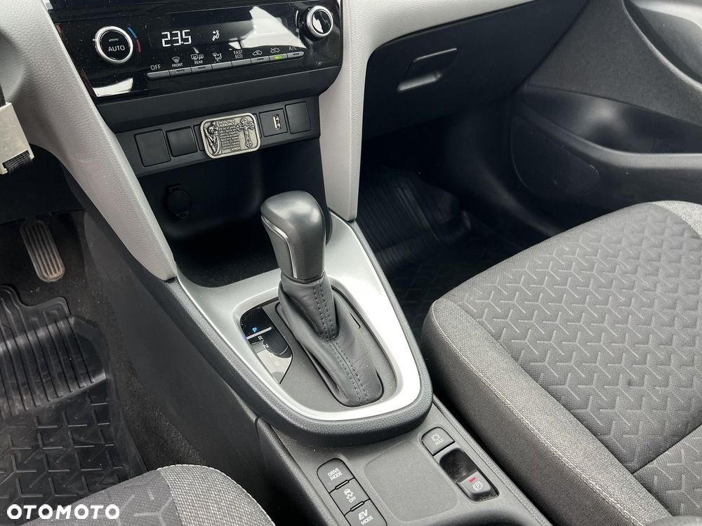 Toyota Yaris Cross Hybrid 1.5 Comfort - 21